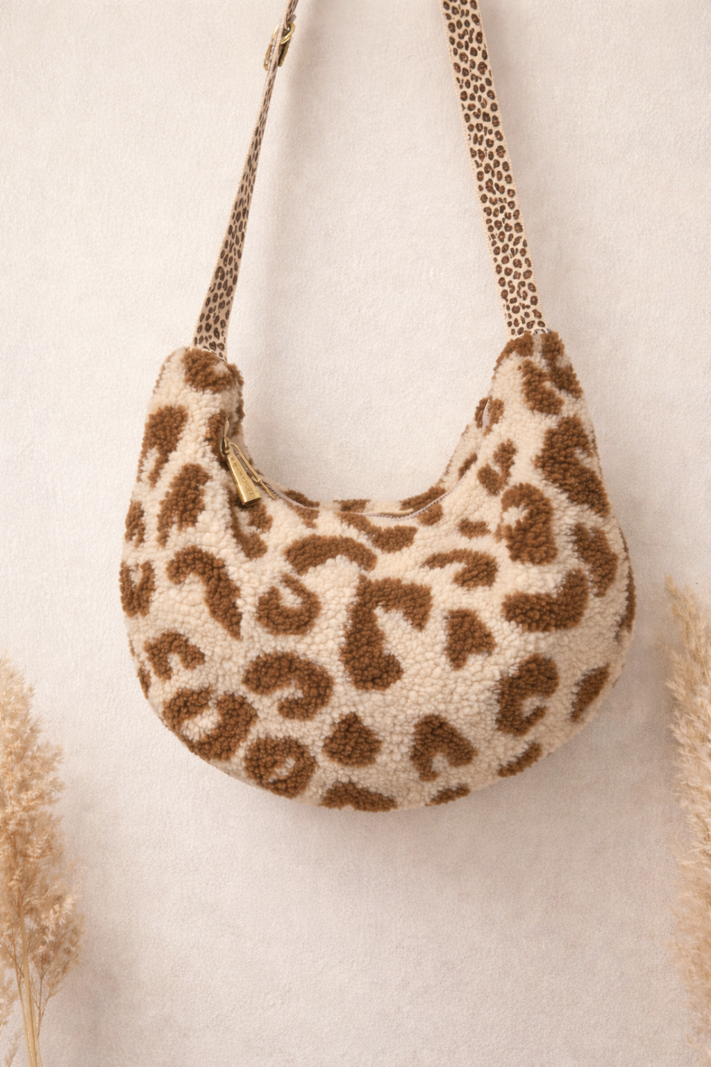 Halfmoonbag /Bananentasche Teddy Leo